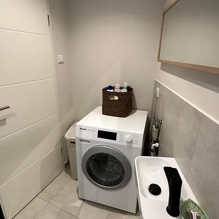 Apartment Ferienwohnung Neue Krone - Mernes