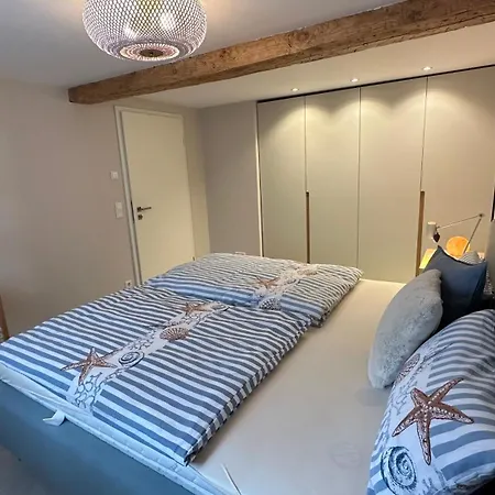 Ferienwohnung Neue Krone - Mernes Apartment *